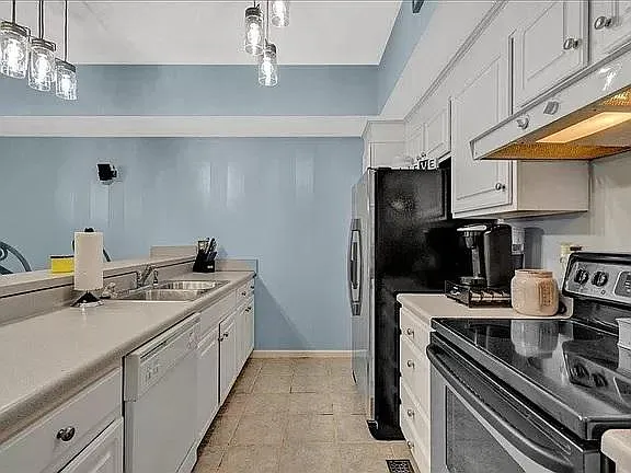 5514 Capulet Ct — Photo 12