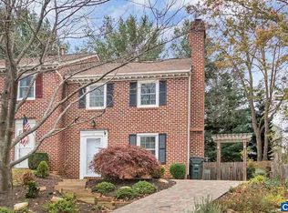 56 Court Pl, Charlottesville, VA
