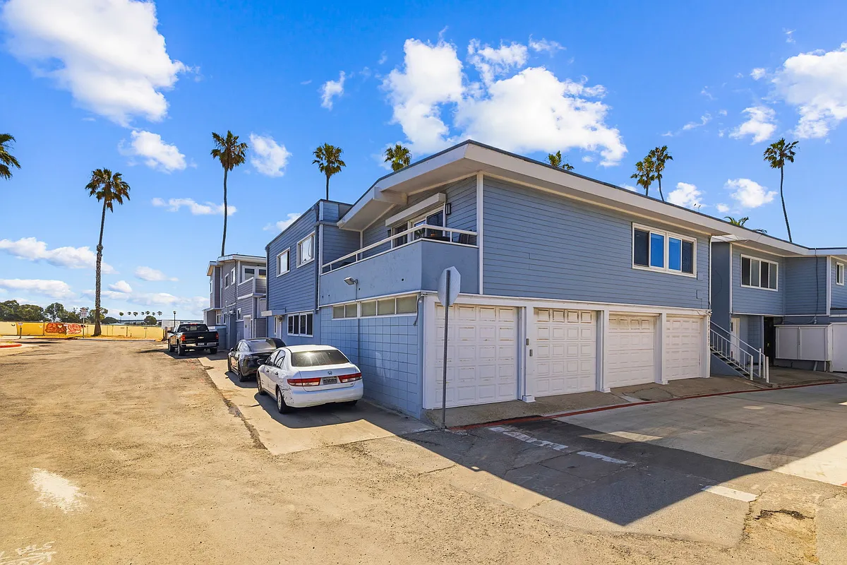 Building Photo - 2994 Bayside Walk