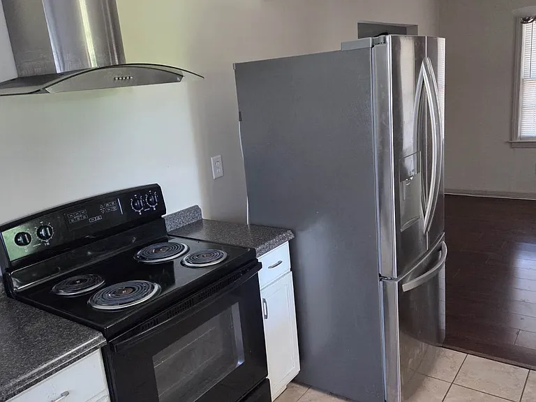 116 Beatrice Dr — Photo 6