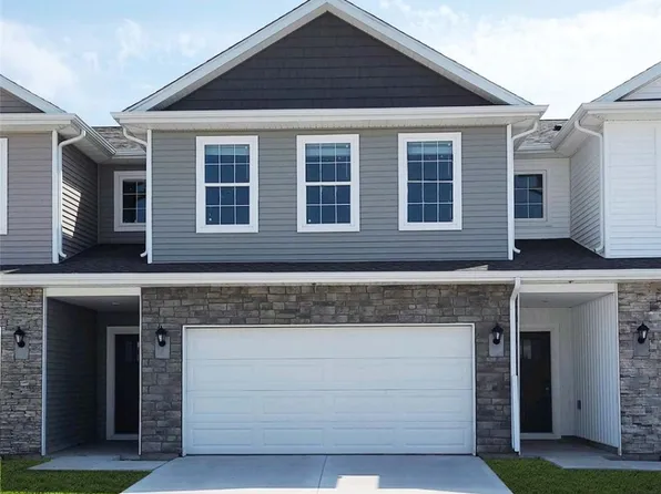 4545 SE Ember Ln, West Des Moines, IA 50265