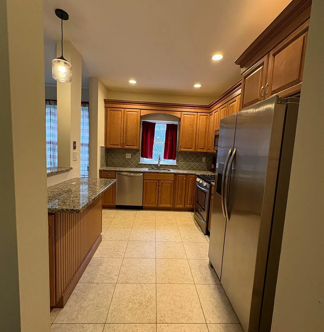 2 bed, 2.0 bath, 1000 sqft, $2,550 — Photo 1