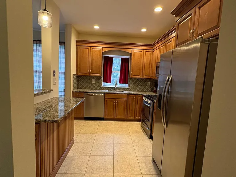 7381 Elm Ct — Photo 1
