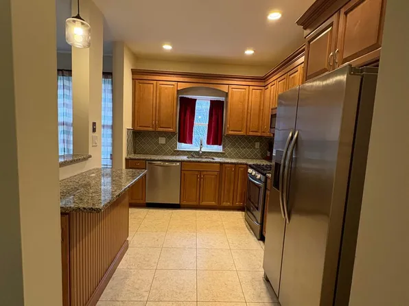 7381 Elm Ct, Monmouth Junction, NJ 08852