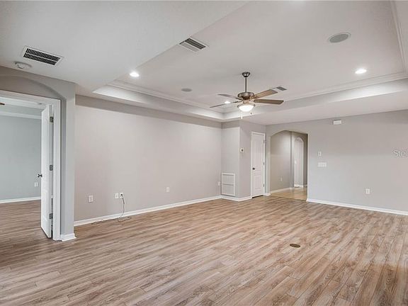 4th image of 3827 Ashton Oaks Blvd