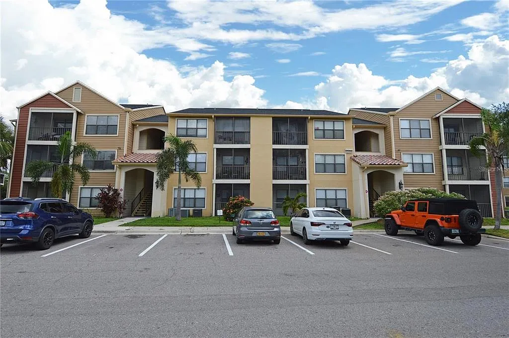 1 bed, 1.0 bath, 616 sqft, $1,850 — Photo 3
