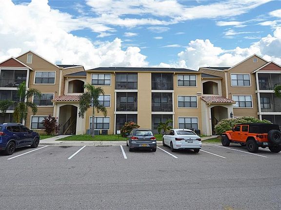 3rd image of 11901 4th St N APT 9105