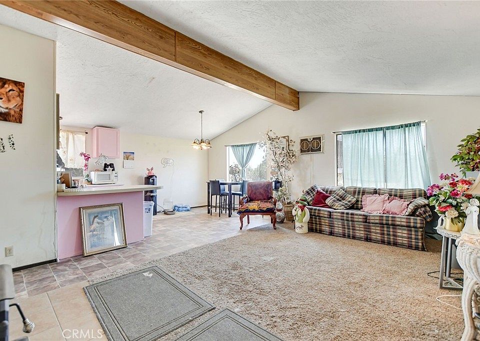 10581 Golden View Rd Pinon Hills, CA Zillow