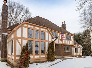 184 Hollyberry Rd, Bristol, CT 06010