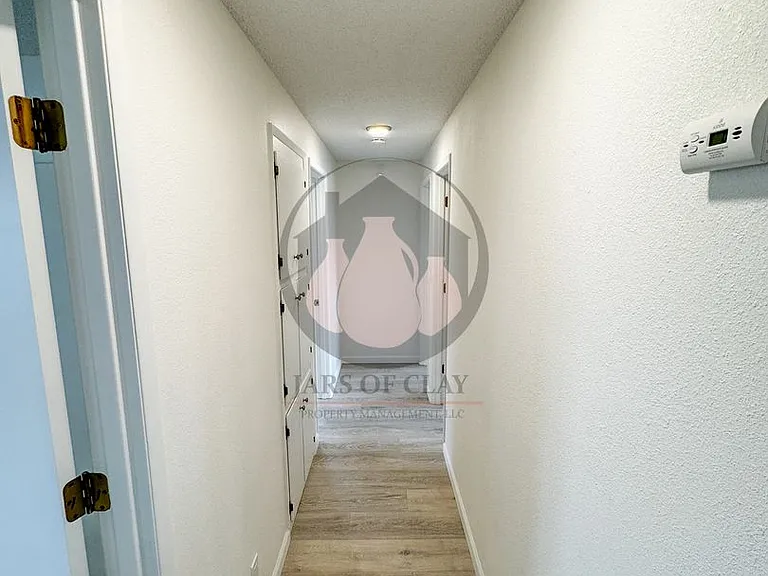 333 Connecticut Ave SE — Photo 8