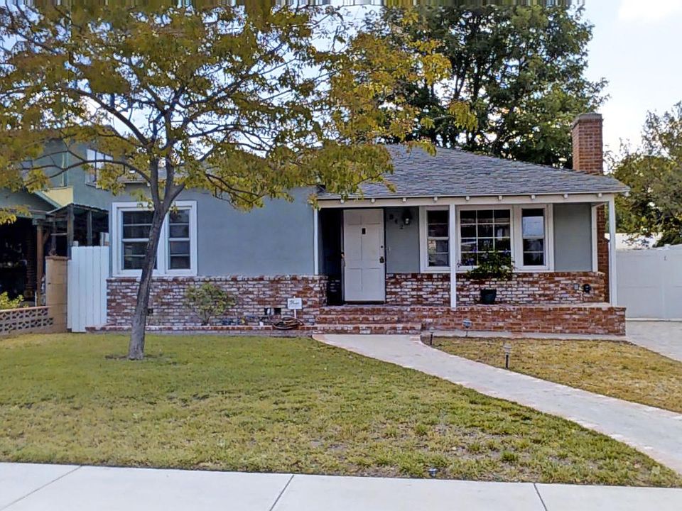 1st image of 842 N Rose St