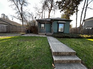 526 S Holly St, Medford, OR