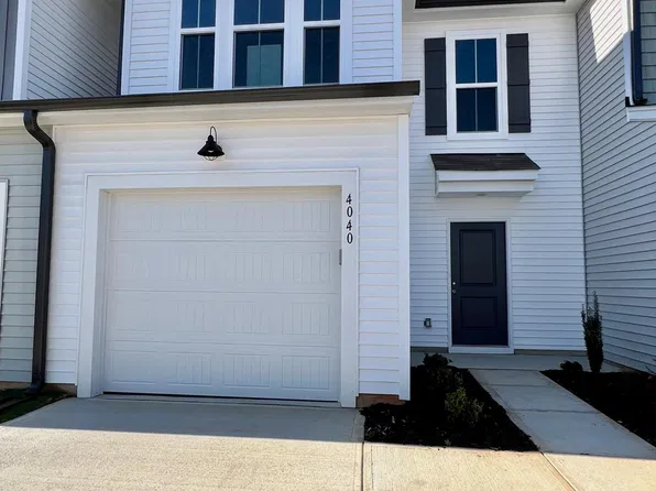 4040 Beckton Trl, Jamestown, NC 27282