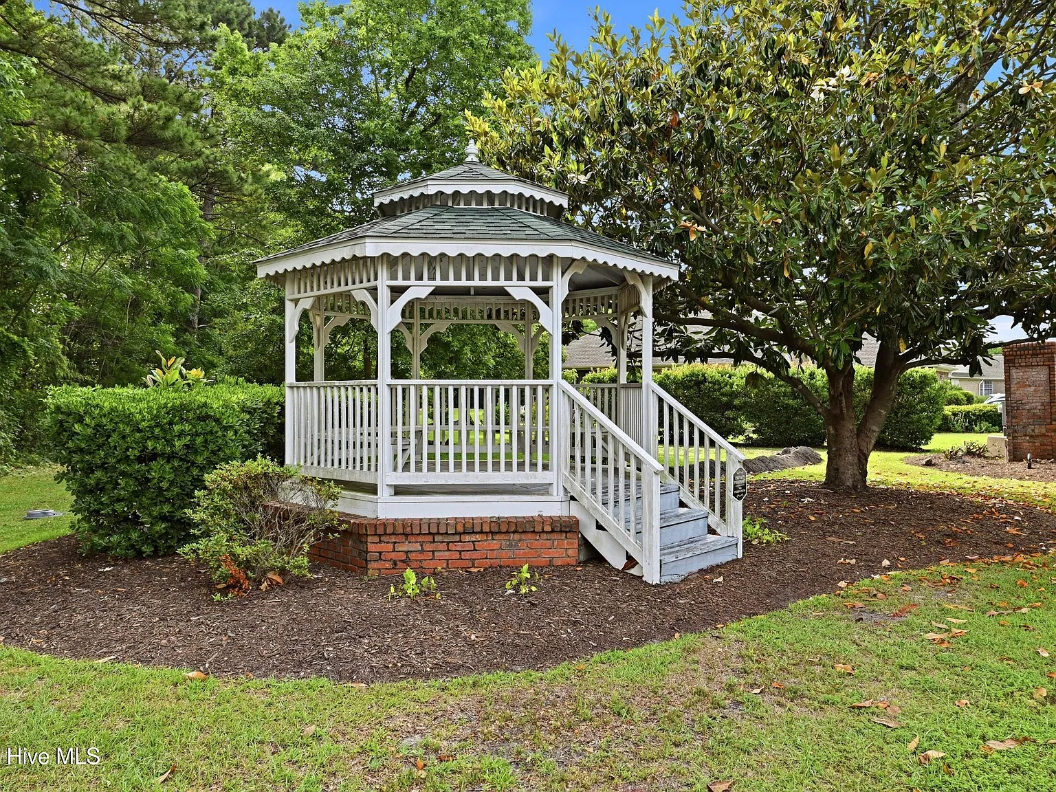 2 bed, 2.0 bath, $1,900 — Photo 4