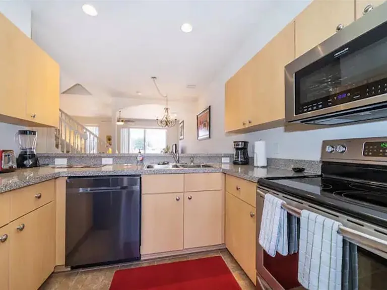 1179 S Beach Cir — Photo 14