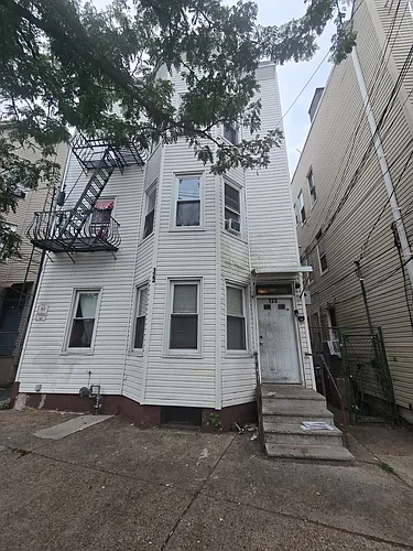 123 Parker Ave #5A Photo 1