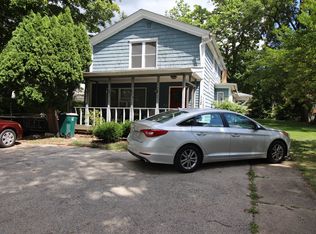 112 N Van Buren St #2, Batavia, IL 60510