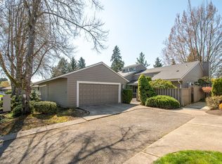 32105 SW Boones Bend Rd, Wilsonville, OR 97070