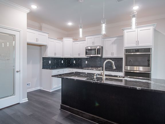 5th image of 588 Summerfield Lot 588