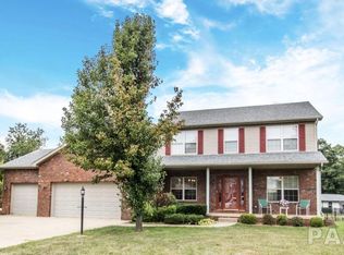 505 Elizabeth Fld, Metamora, IL 61548