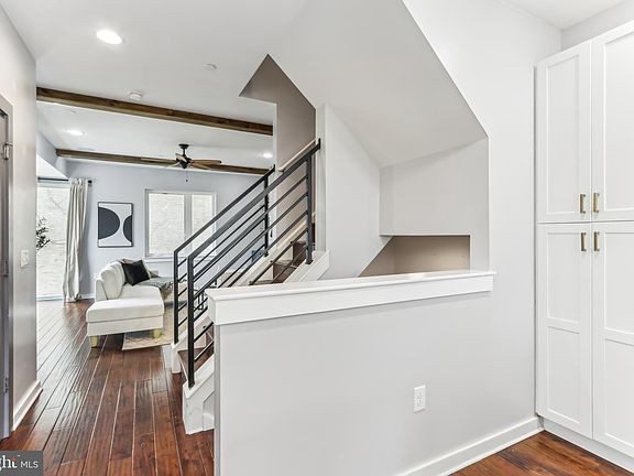 3rd image of 165 E Allen St Lot 6