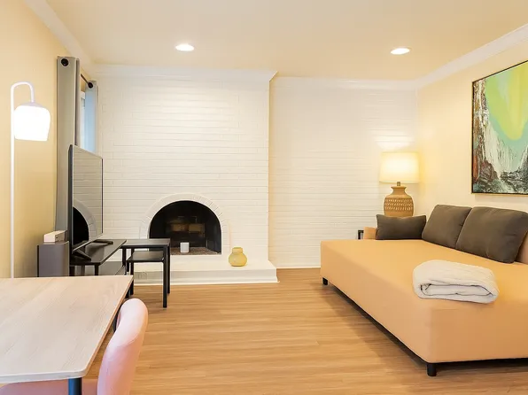 7732 Meadow Rd APT 112, Dallas, TX 75230