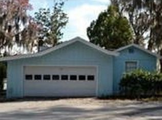 10534 W Halls River Rd, Homosassa, FL 34448