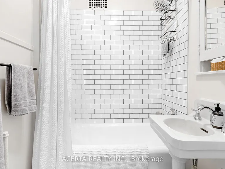 612 Bank St #26 — Photo 18