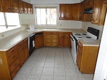 5th image of 4559 Sunnybank Ct