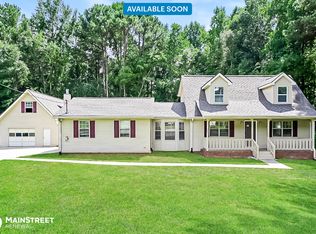 155 Stokes Dr, Stockbridge, GA 30281