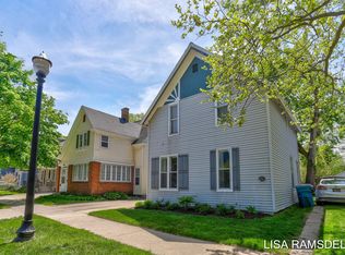 88 W 12th St, Holland, MI