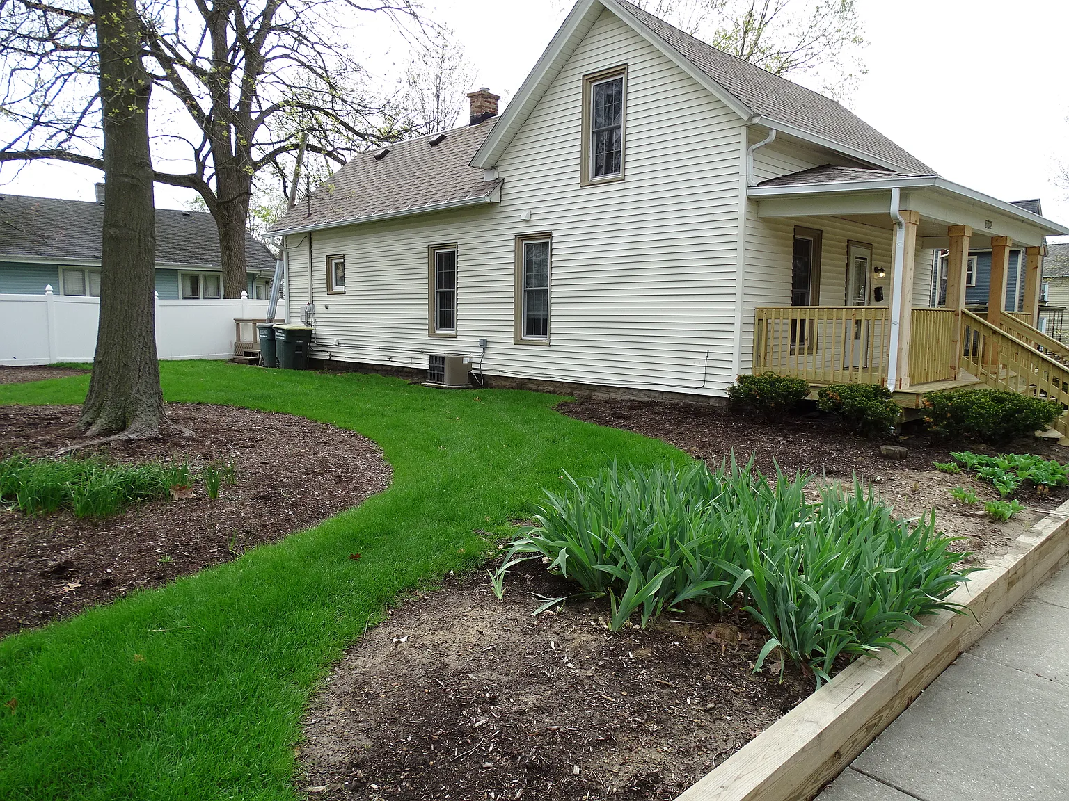 2 bed, 1100 sqft, $1,850 — Photo 3