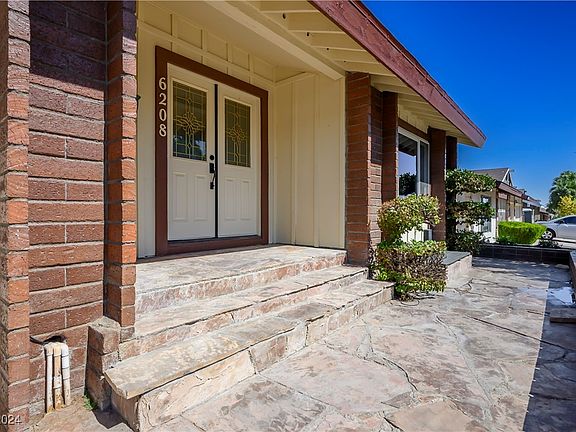 3rd image of 6208 Obannon Dr