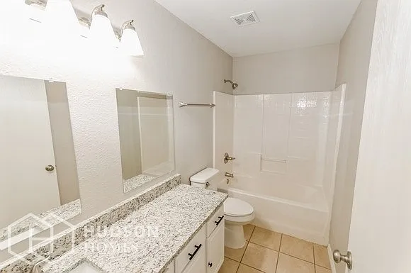 1413 Misty Meadow Dr — Photo 6