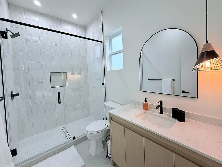 5725 Bertrand Ave #1/2 — Photo 24