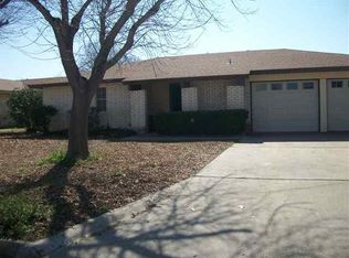 108 Paloma Dr, Del Rio, TX 78840