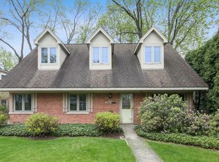1630 Sawyer Ave, Glen Ellyn, IL