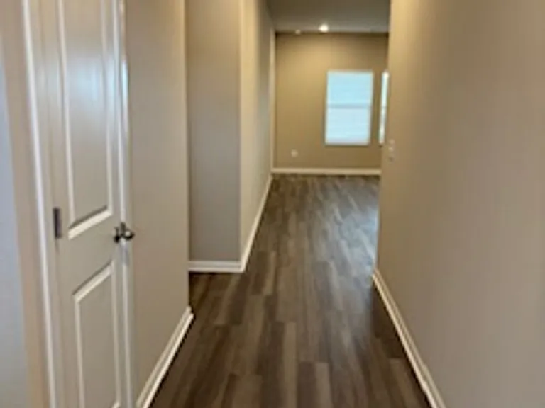9209 Blackfork Ln — Photo 3