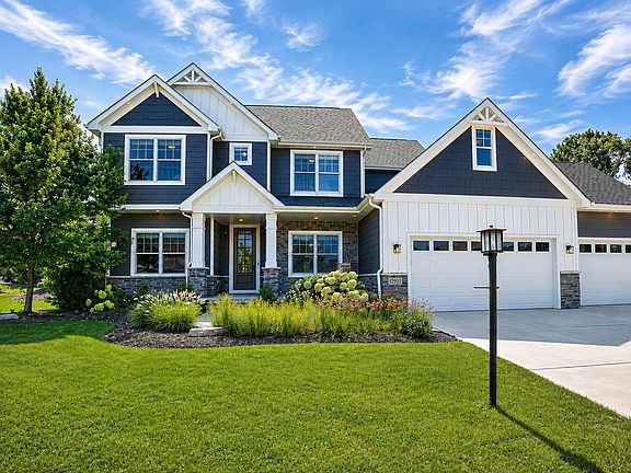 2nd image of 12925 Red Lily Way