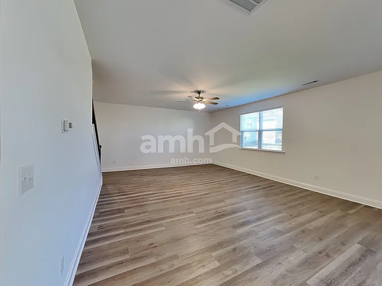 4326 Effie Seward Dr — Photo 6