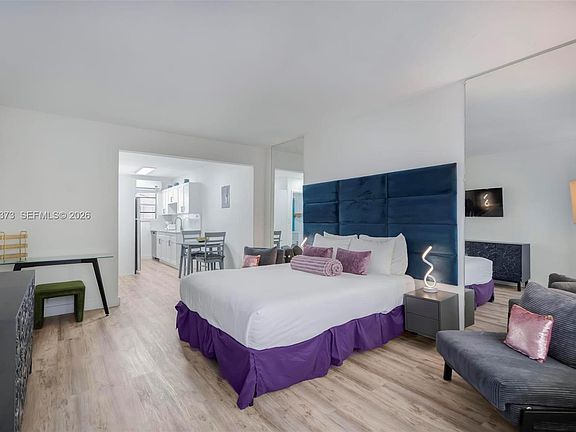 4th image of 4015 Indian Creek Dr APT 106