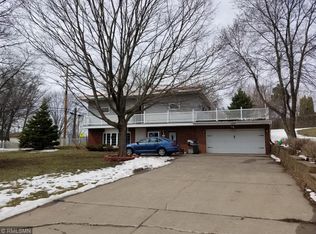 1689 Beebe Rd, Saint Paul, MN 55109