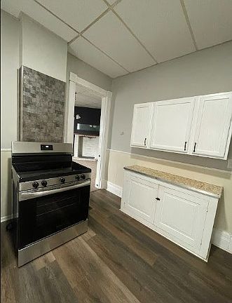 5th image of 314 Hancock St
