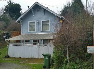 885 Redwood Ave, Coos Bay, OR