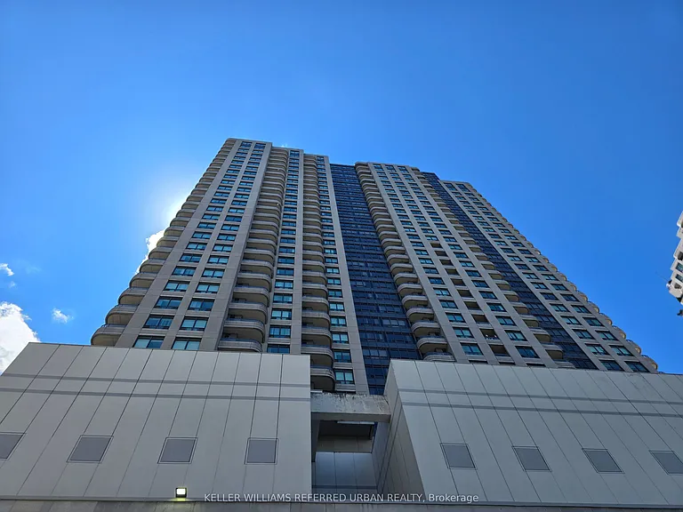 8 Hillcrest Ave #810 — Photo 1