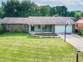 911 N Nursery Rd, Anderson, IN 46012