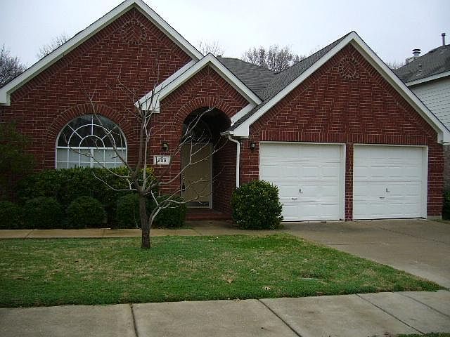 1st image of 808 Wooded Creek Ln