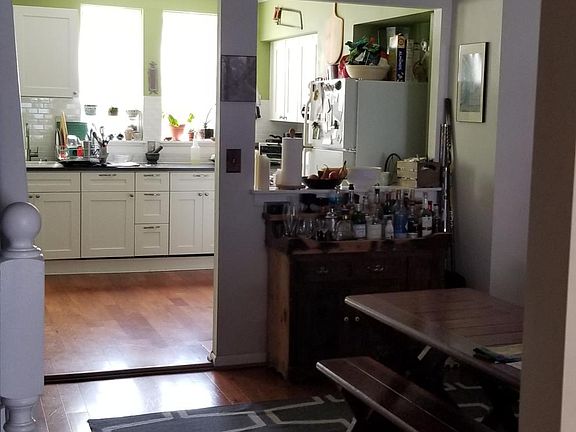 Dining room, in between living room and kitchen.