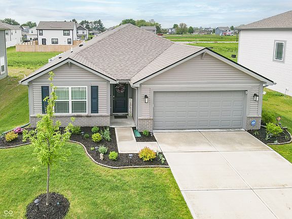 2nd image of 1229 Fleming Dr