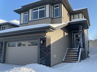 846 Labine Cres #B, Saskatoon, SK S7L6N5